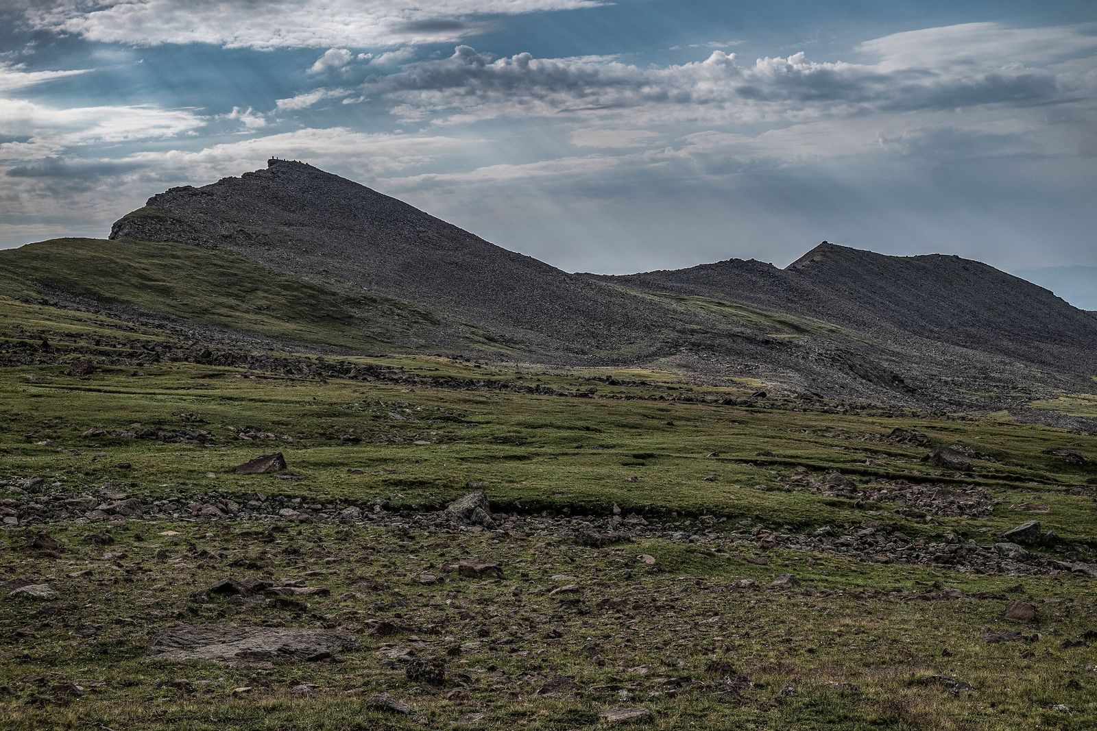 Mount Aragats & Kari Lake — Armavir & Aragatsotn